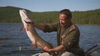 Видео Рыбалка на Алтае. Ловля трофейной щуки и тайменя